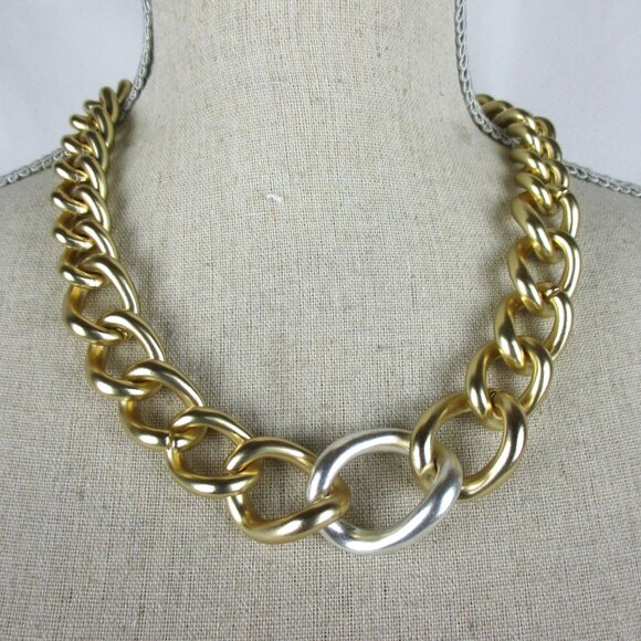 Chico's Mixed Metal Chunky Chain Link Bib Necklace NWT $59 - Picture 4 of 9